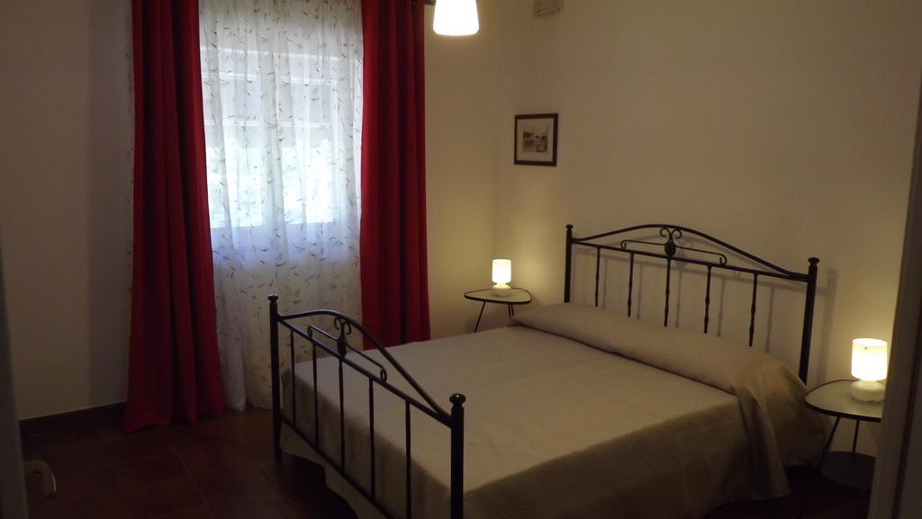 Villa Apollonia B&B モノーポリ 部屋 写真